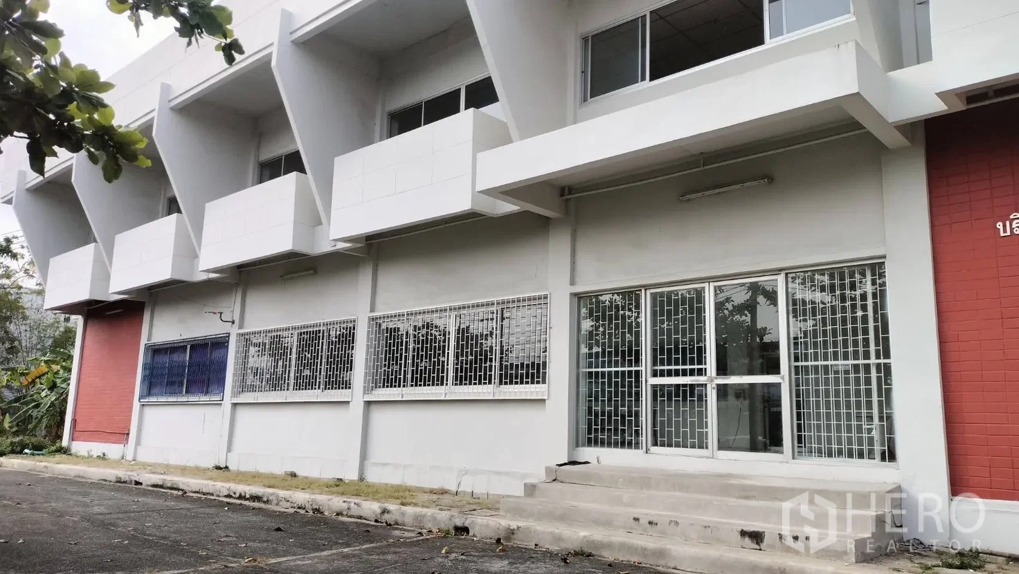 รูป ให้เช่า โรงงาน 2160 ตรม ทับยาว ลาดกระบัง กรุงเทพมหานคร - รูปที่ 11/12