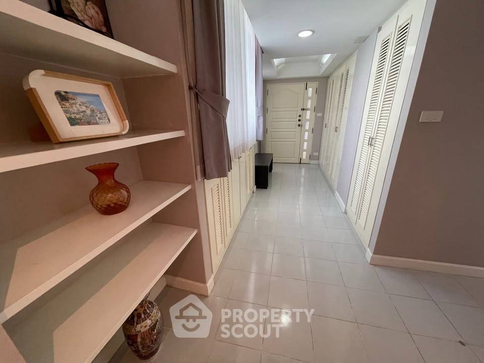 รูป คอนโด 2 ห้องนอน ขนาด 142 ตร.ม. Supalai Place Sukhumvit 39 ใกล้ BTS พร้อมพงษ์ (ID 3292181) - รูปที่ 10/12
