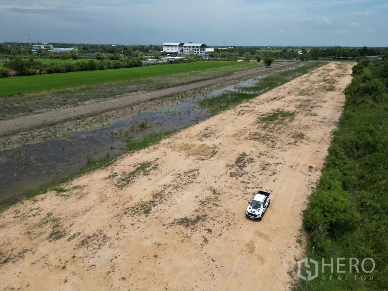รูป ที่ดิน 25200 ตรว ไทรใหญ่ ไทรน้อย นนทบุรี - รูปที่ 3/4