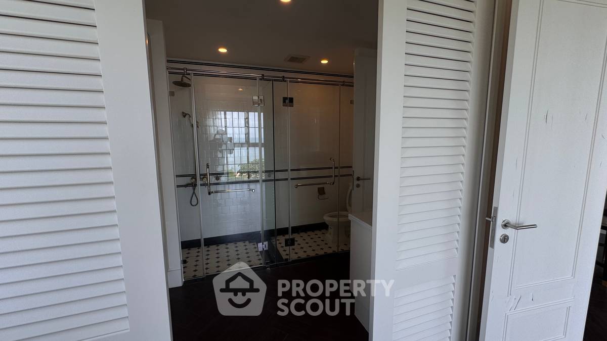 รูป คอนโด 2 ห้องนอน 98 ตร.ม. Grand Florida Beachfront Pattaya พัทยา (ID 3281689) - รูปที่ 15/25