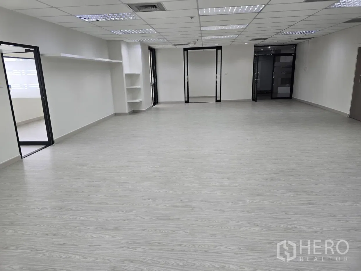 รูป ให้เช่า ออฟฟิศ 358 ตรม คลองเตย คลองเตย กรุงเทพมหานคร BTS อโศก - รูปที่ 3/14