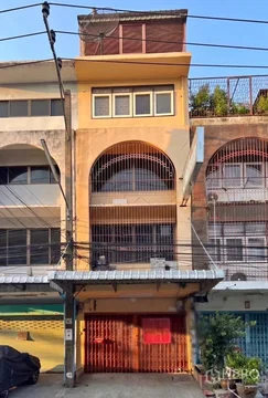 For Rent Shophouse 400 sqm Near Airport Link Ramkhamhaeng in Suan Luang, Bangkok