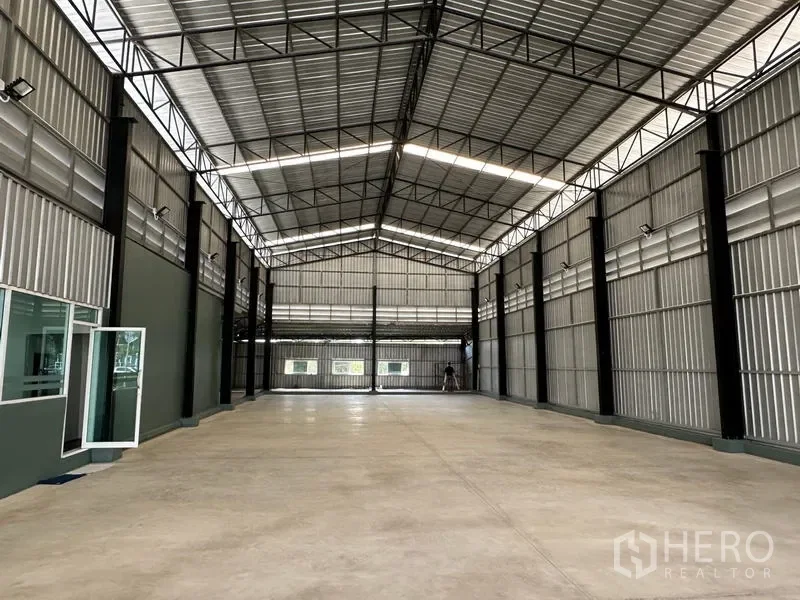 รูป ให้เช่า โกดัง 600 ตรม ลำปลาทิว ลาดกระบัง กรุงเทพมหานคร - รูปที่ 2/5