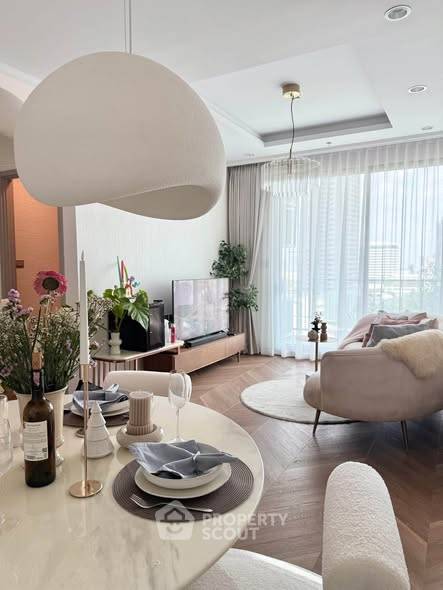 picture 2-BR Condo At Supalai Oriental Sukhumvit 39 Near MRT Phetchaburi (ID 3292390) - 2/13