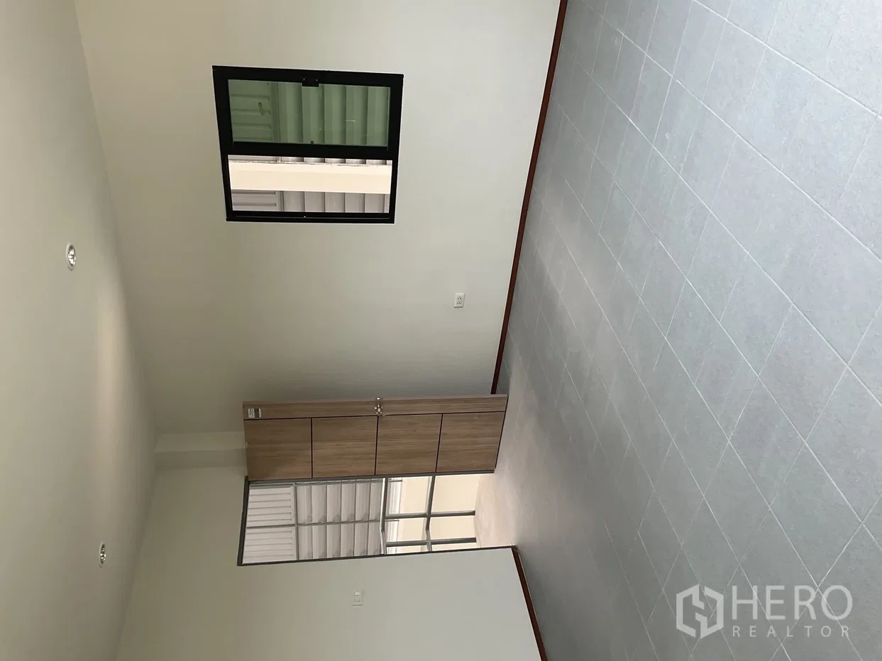 รูป ให้เช่า โกดัง 270 ตรม ลาดหลุมแก้ว ลาดหลุมแก้ว ปทุมธานี - รูปที่ 7/10