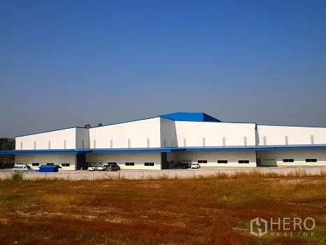 รูป ให้เช่า โรงงาน 5000 ตรม ศรีราชา ชลบุรี - รูปที่ 1/3