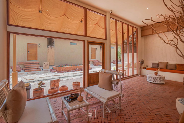 picture Resort for sale on Koh Larn – 65 million Baht. - 16/24