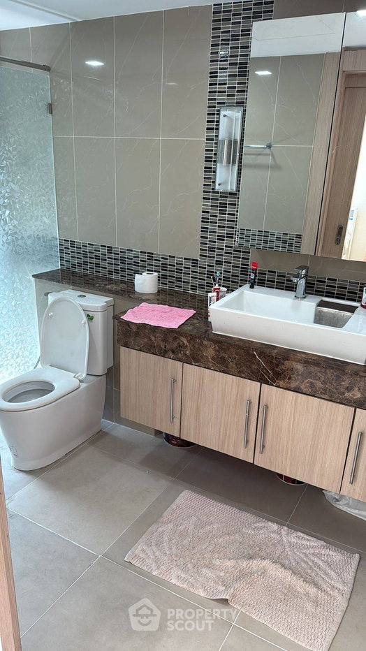 picture 2-BR Condo At Nova Ocean View Condominium, Phratamnak (ID 3281761) - 17/26