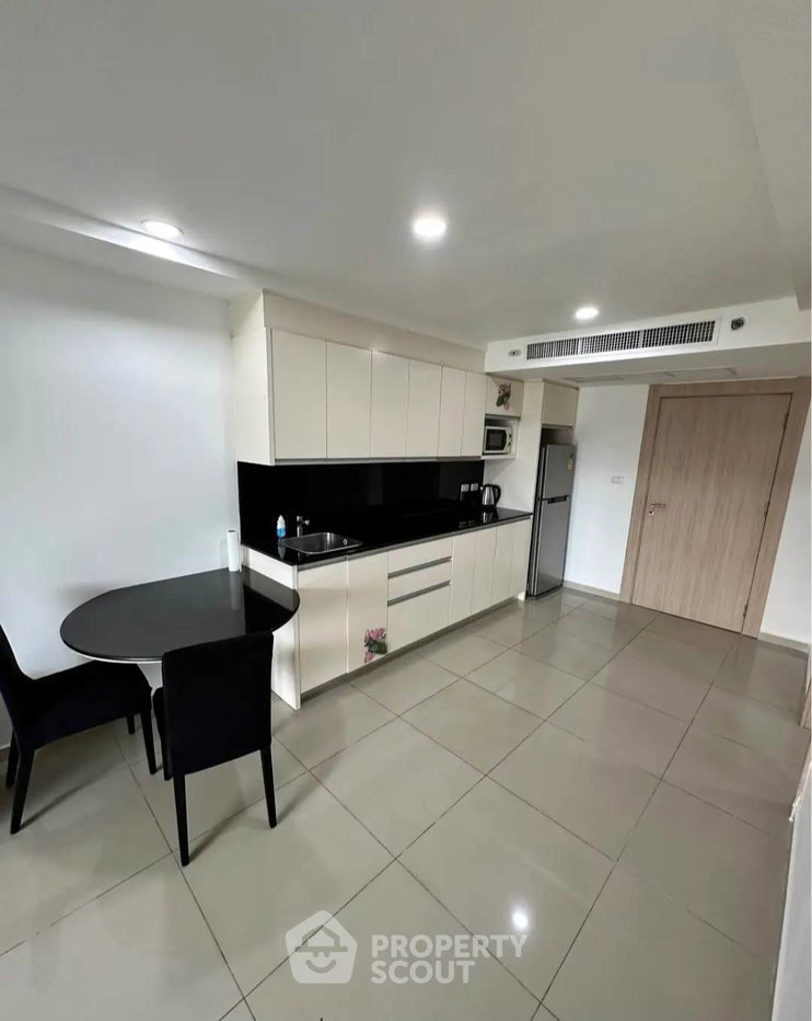 picture 1-BR Condo at Nova Ocean View Condominium close to Phratamnak (ID 3281759) - 13/18