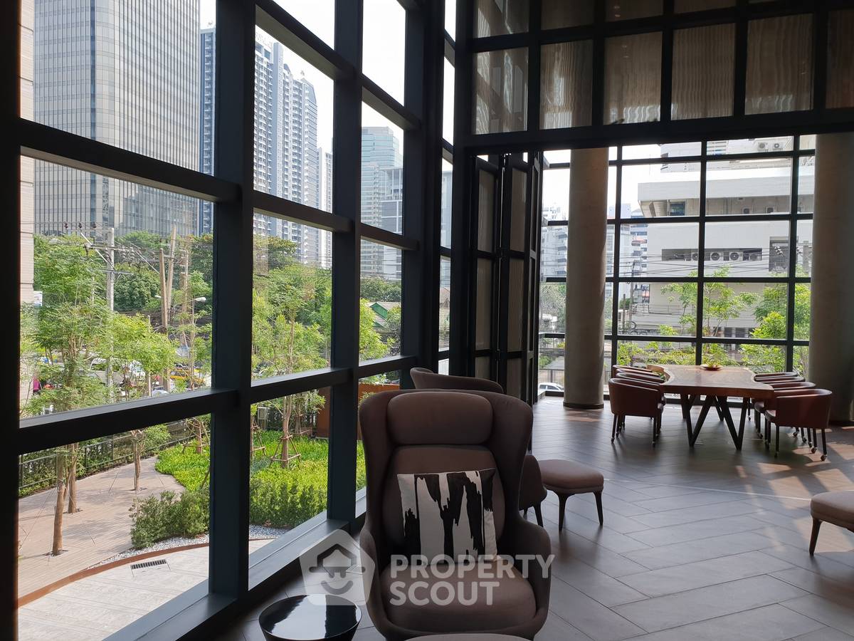picture High-Floor 2-BR The Lofts Asoke Near MRT Phetchaburi (ID 3046211) - 23/35