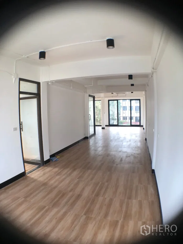 รูป ให้เช่า โฮมออฟฟิศ 360 ตรม พระโขนง กรุงเทพมหานคร - รูปที่ 3/8