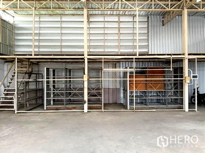 Factory for rent Don Mueang : For rent Warehouse 541 sq.m. in Si Kan, Don Mueang, Bangkok