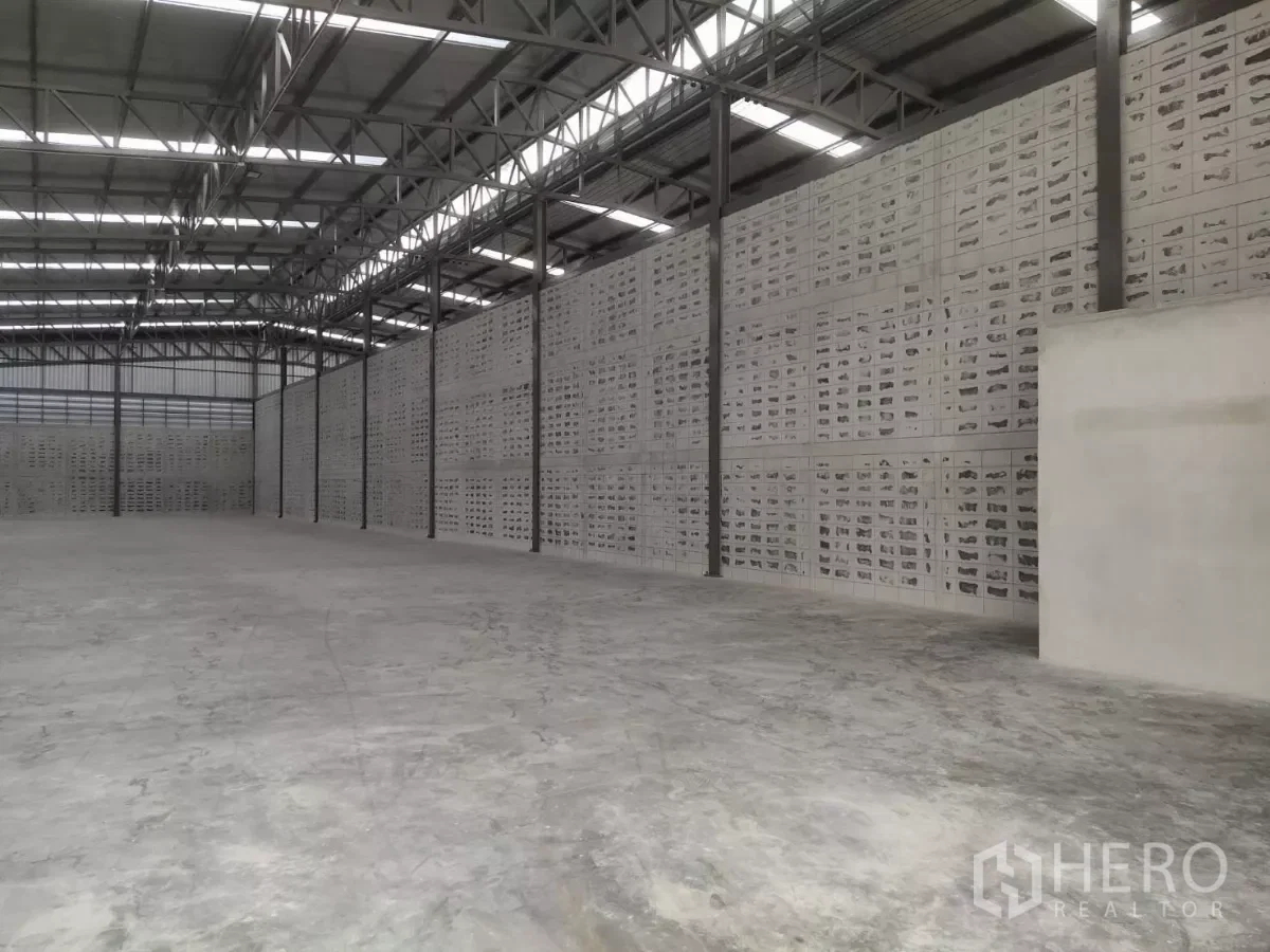 picture For rent Warehouse 2300 sqm in Phra Pradaeng, Samut Prakan BTS Samrong - 5/6