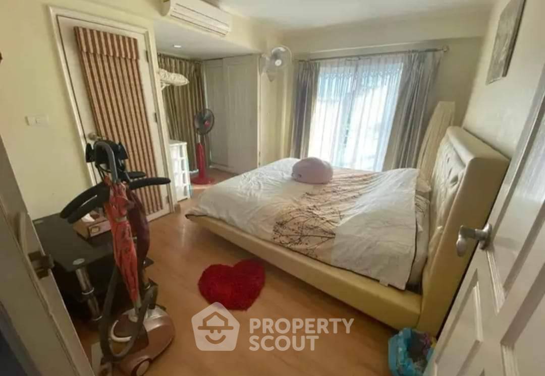 picture 2-BR Condo at Near Beach Residence close to Naklua (ID 3281746) - 3/11