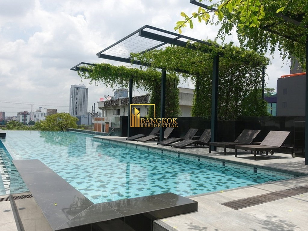 picture Circle Living Prototype | Modern 2 Bedroom Condo For Sale - BR16403CD - 10/18