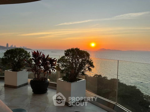 3-BR Condo at The Cove Wongamat close to Wong Amat (ID 3281659)