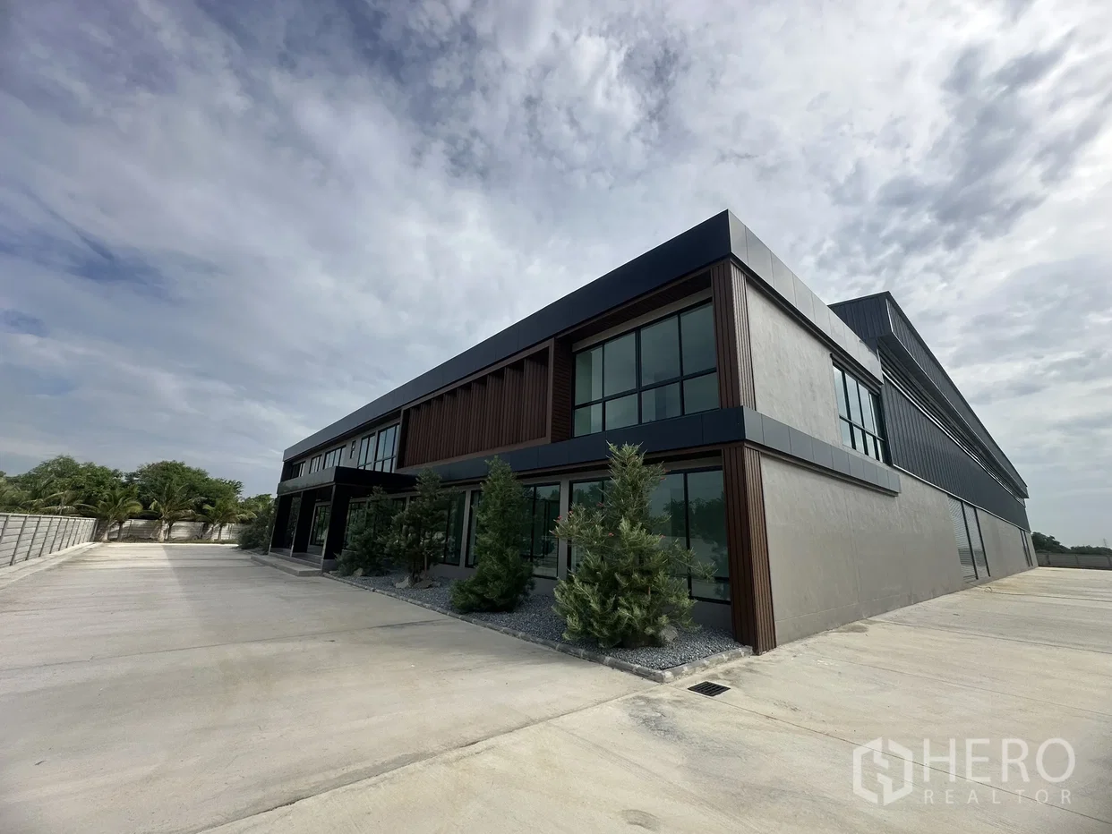 รูป ให้เช่าหรือขาย โรงงาน 3600 ตรม นราภิรมย์ บางเลน นครปฐม - รูปที่ 1/11