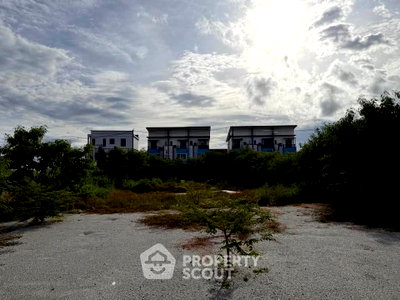 ที่ดิน วิทยาลัยการสาธารณสุขสิรินธรชลบุรี : ที่ดินเปล่าขายทำเลเสม็ด อำเภอเมืองชลบุรี (ID 3280498)
