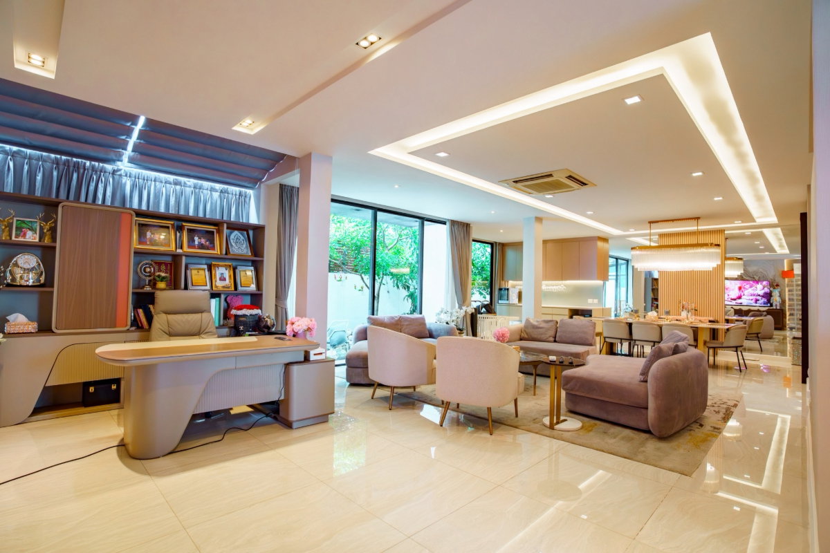 รูป 🏡 ขายบ้านเดี่ยวลักซ์ชัวรี่ 3 ชั้น สไตล์ Modern Luxury - รูปที่ 7/66