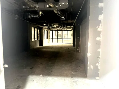 Retail spaces for rent ม.เทคโนโลยีราชมงคลพระนคร : For rent Retail Space 88 sq.m. in Lumphini, Pathum Wan, Bangkok BTS Chitlom