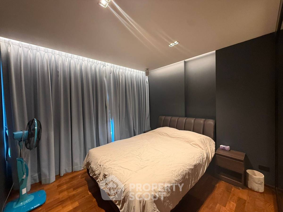 picture 2-BR Condo at Baan Siri Ruedee Condominium near BTS Phloen Chit (ID 1960973) - 18/21
