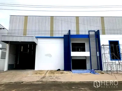 Factory for rent Bang Pu Industrial Estate (North) : For rent or sale Factory 700 sqm in Bang Phli, Samut Prakan