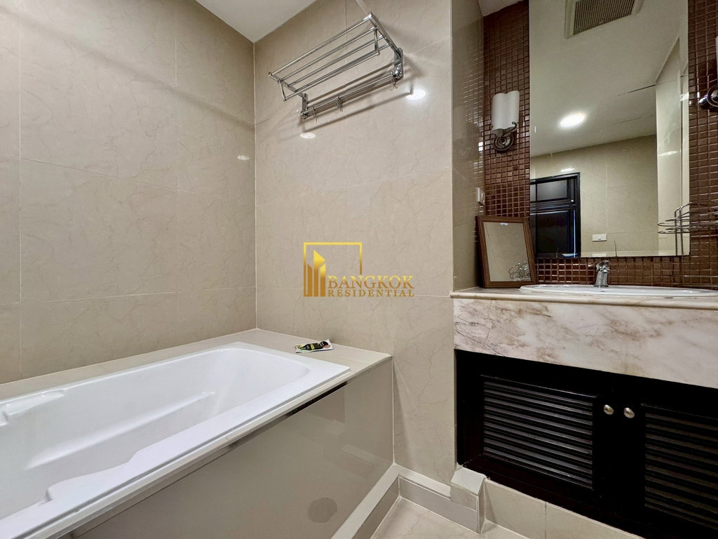 รูป Lake Green | 3 Bedroom Condo For Rent in Nana - BR6798CD - รูปที่ 16/35