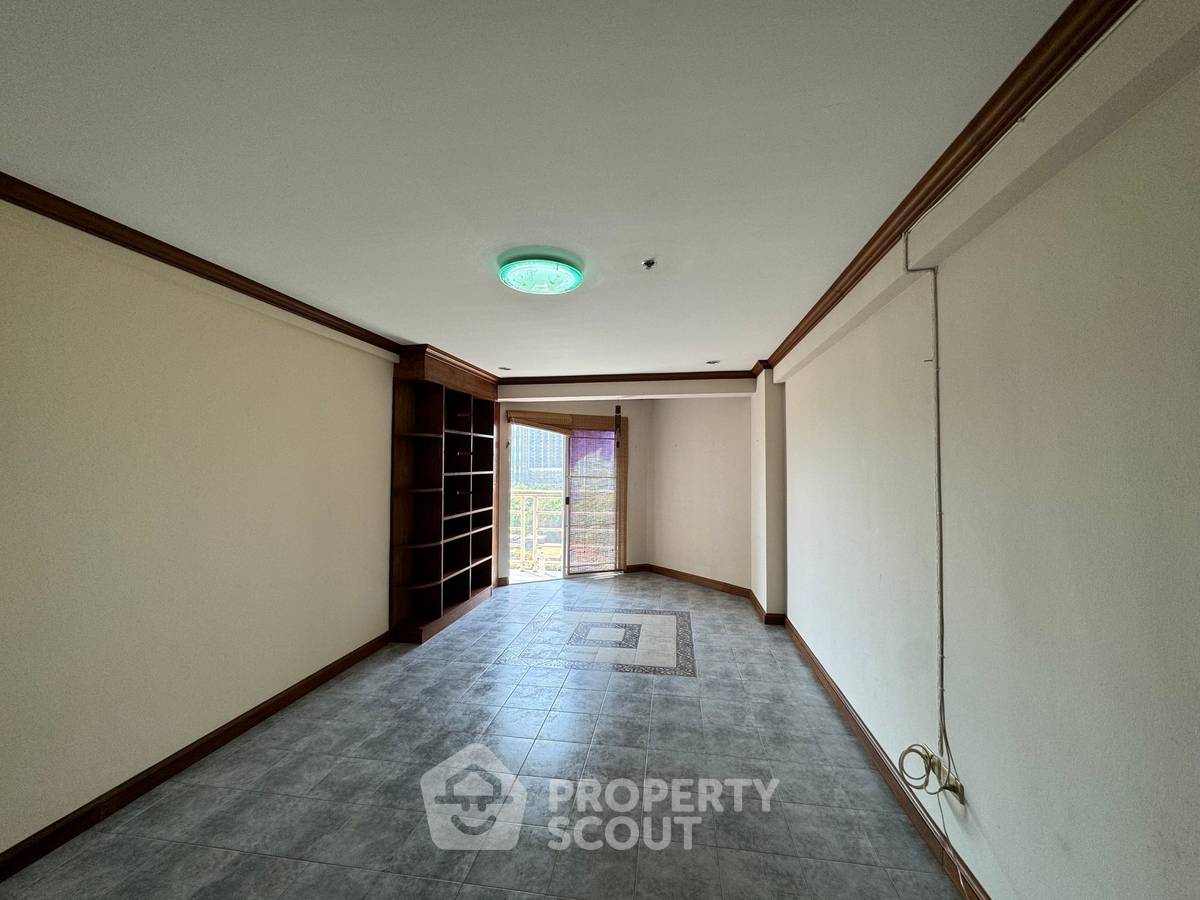 รูป ขายคอนโด 1 ห้องนอน Rimhad Jomtien Condominium A ย่านหาดจอมเทียน (ID 3289395) - รูปที่ 2/11