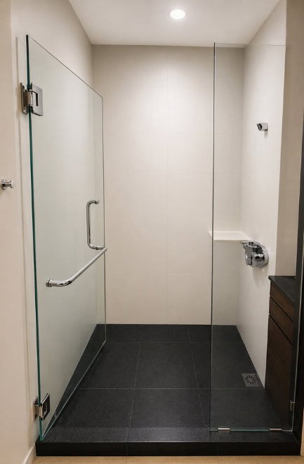 picture Tree Condo Sukhumvit 42 | 2BR 55 SQ.M. | Tenant in Place - 8/12
