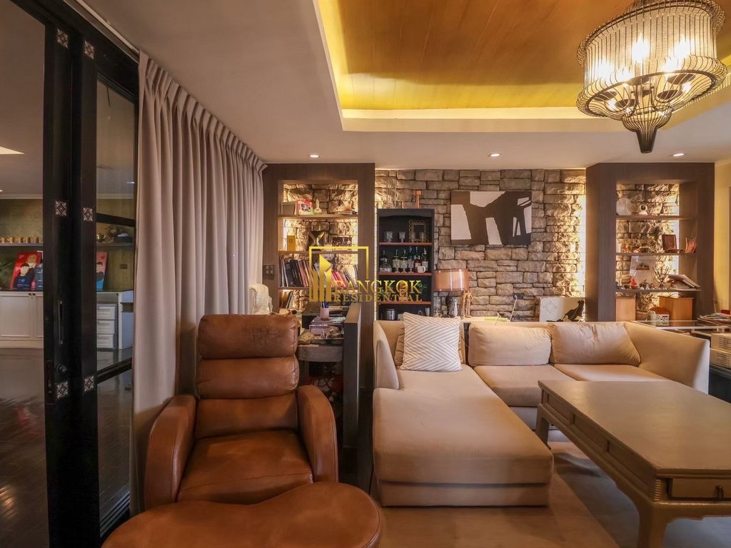 picture Oriental Towers | Spacious 3 Bed Condo For Sale in Ekkamai - BR60660CD - 15/31