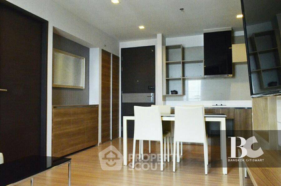 รูป คอนโด 2-ห้องนอน ที่ ริธึ่ม สาทร ใกล้ BTS สะพานตากสิน (ID 3283126) - รูปที่ 3/6