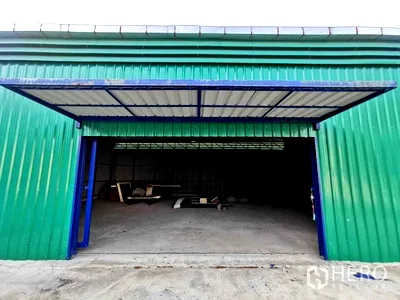 Factory for rent BTS Bang Na : For rent Warehouse 180 sqm in Bang Na, Bangkok