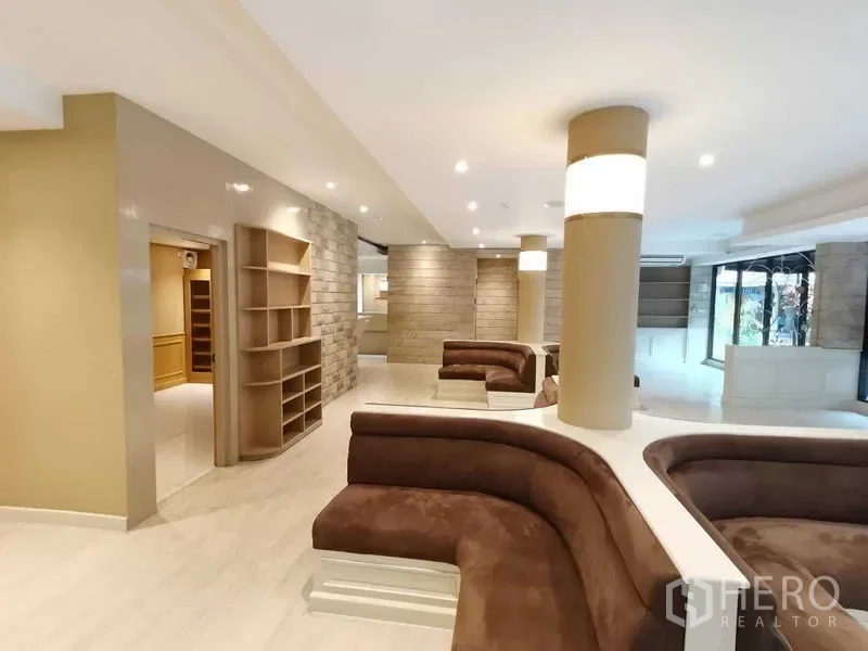 picture For rent Retail Space 320 sqm in Lumphini, Pathum Wan, Bangkok BTS Chitlom - 10/12