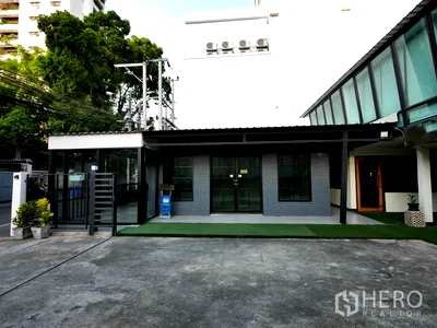 เช่าพื้นที่ขายของ เขตวัฒนา : ให้เช่า พื้นที่ขายของ 80 ตรม คลองตันเหนือ วัฒนา กรุงเทพมหานคร BTS พร้อมพงษ์