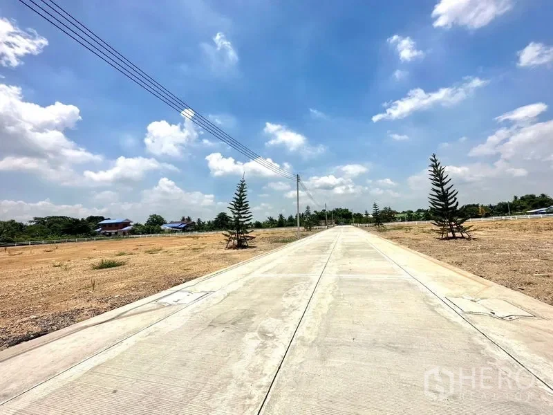 picture Land 800 sqw in Lam Luk Ka, Pathum Thani - 4/4