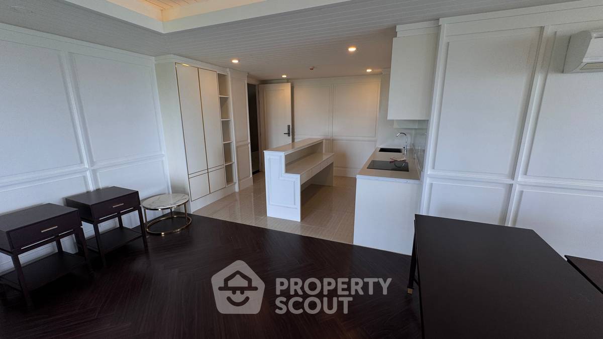 รูป คอนโด 2 ห้องนอน 98 ตร.ม. Grand Florida Beachfront Pattaya พัทยา (ID 3281689) - รูปที่ 18/25
