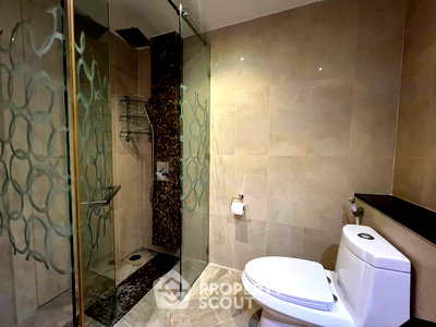 Condos for sale : 2-BR Condo For Sale At Cosy Beach View, Phratamnak (ID 3282264)
