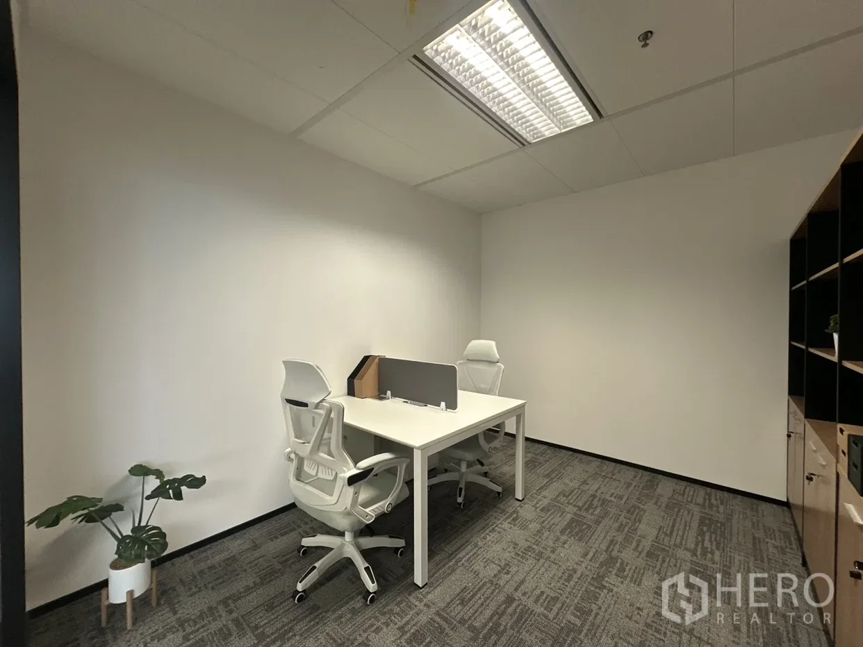 picture For rent Office Space 142 sq.m. in Lumphini, Pathum Wan, Bangkok BTS Phloen Chit - 16/16