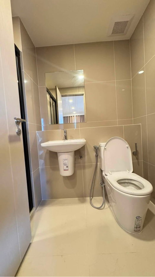 picture Fully furnished condo for rent at So & (So & Condo). - 13/14