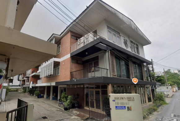 Project Brown Brick Thonglor Picture - 2/4
