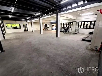 เช่าโรงงาน วิทยาลัยดุสิตธานี : ให้เช่า โกดัง 600 ตรม ประเวศ กรุงเทพมหานคร