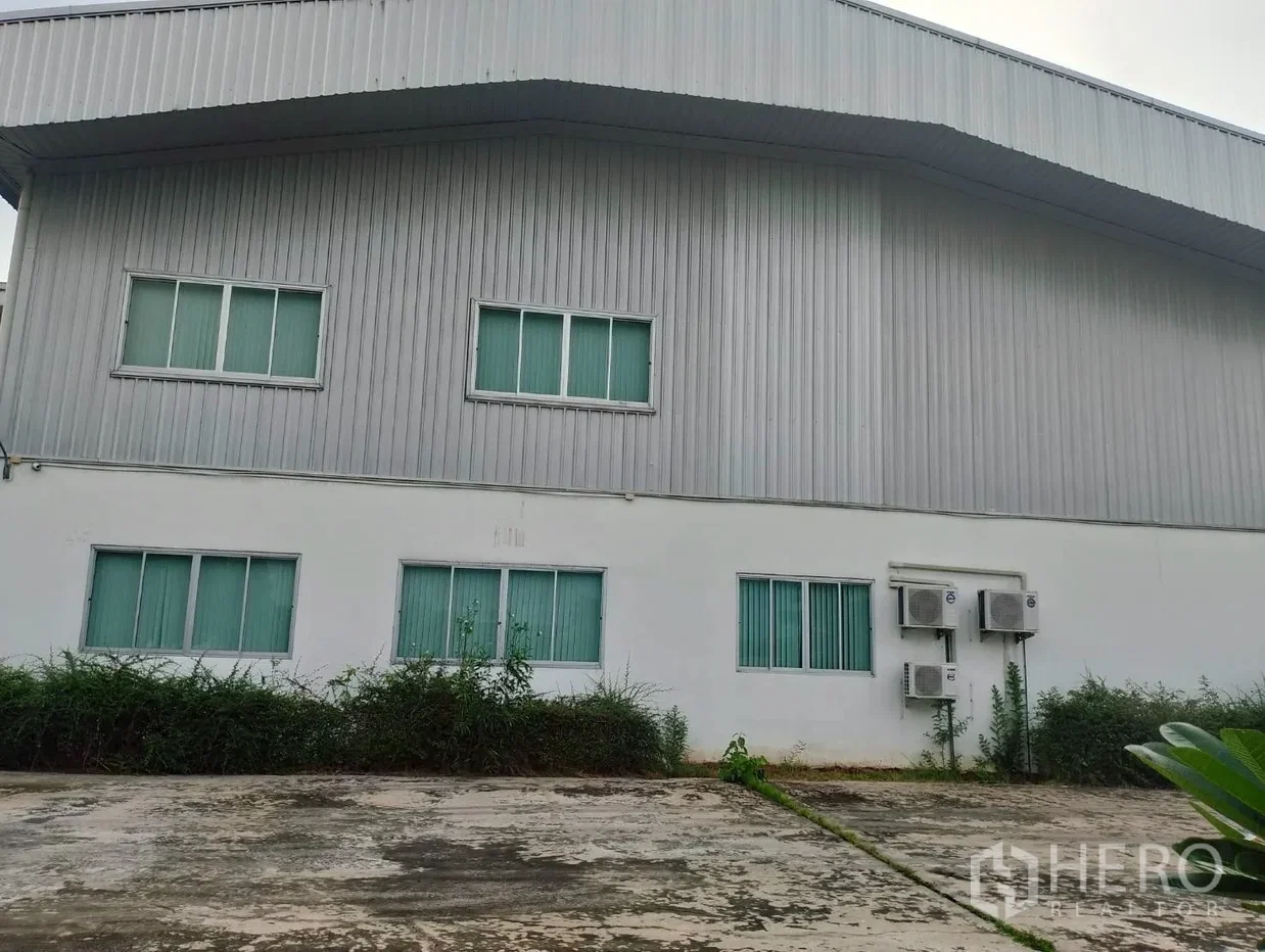 รูป ขาย โรงงาน 2400 ตรม ลาดหลุมแก้ว ปทุมธานี - รูปที่ 3/6