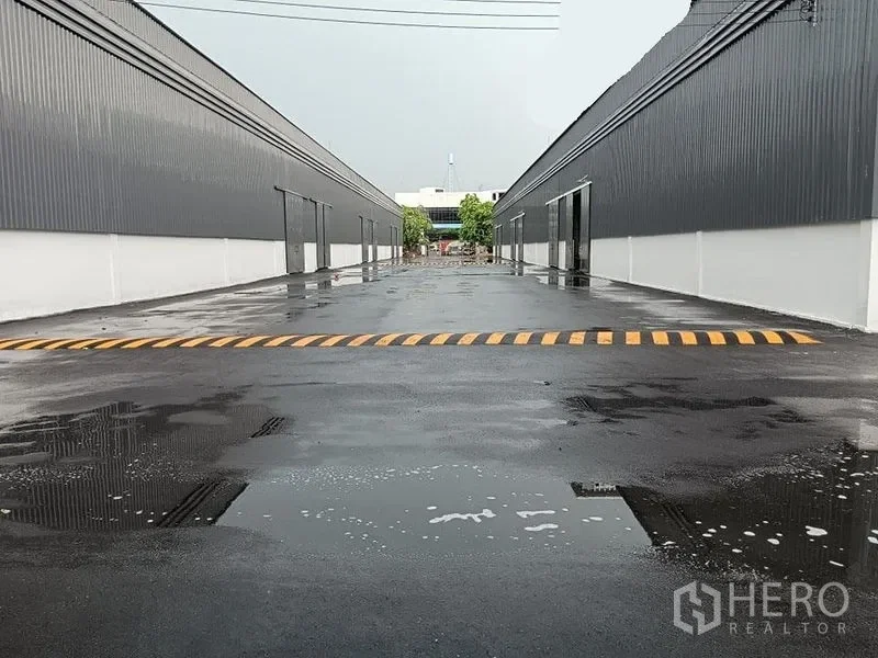 รูป ให้เช่า โกดัง 400 ตรม คลองเตย คลองเตย กรุงเทพมหานคร - รูปที่ 2/12