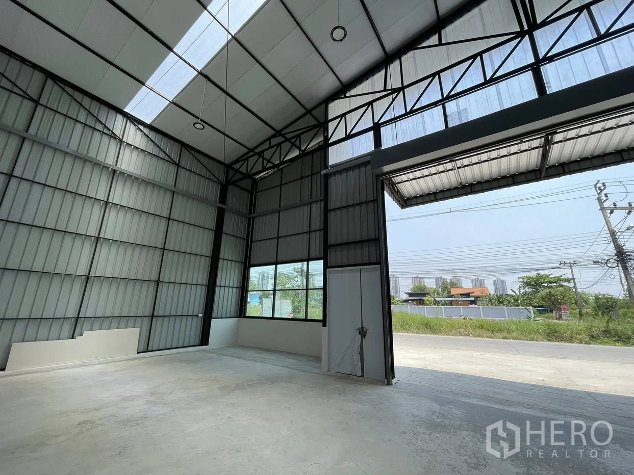 รูป ให้เช่า โกดัง 857 ตรม ปากเกร็ด ปากเกร็ด นนทบุรี - รูปที่ 11/13