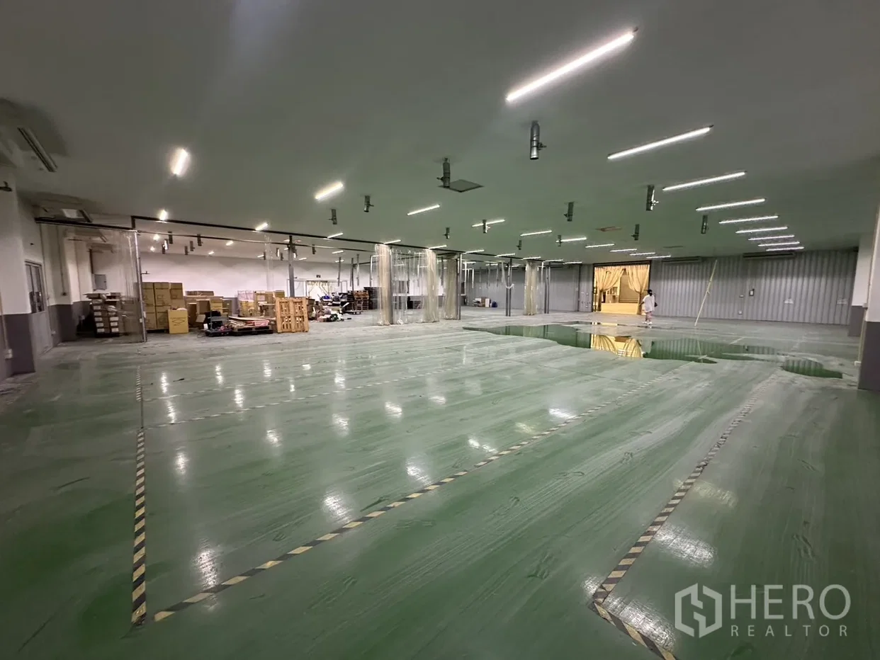 รูป ให้เช่า โรงงาน 1800 ตรม บางพลี สมุทรปราการ - รูปที่ 16/30