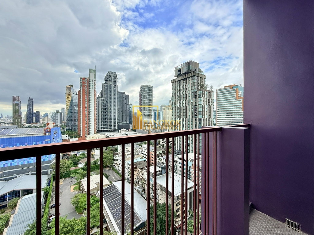 รูป Noble Reveal | Lovely 3 Bedroom Condo in Ekkamai Area - BR19887CD - รูปที่ 12/38