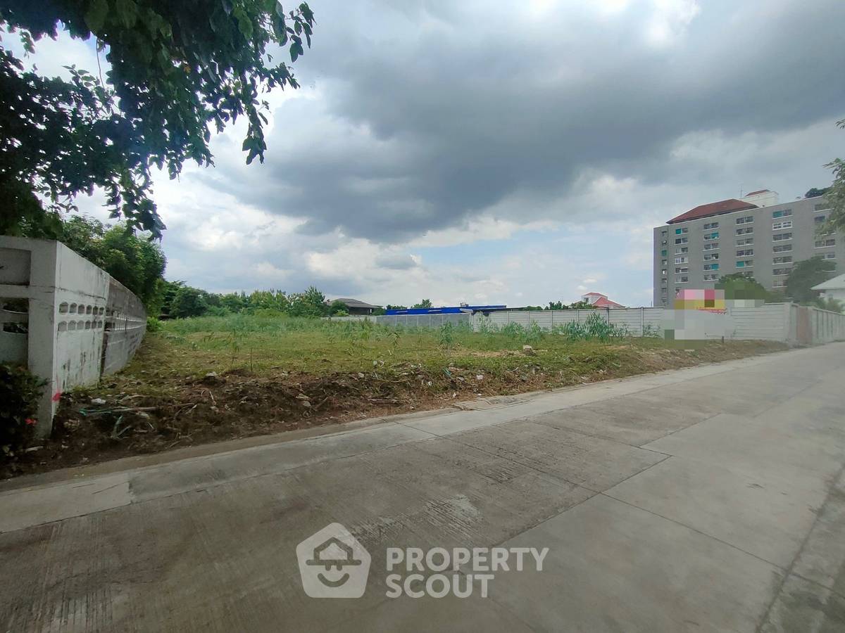 รูป ที่ดินสำหรับปล่อยเช่าและปล่อยขาย 355 ตารางเมตร แถว ใน ท่าทราย (ID 3291246) - รูปที่ 1/3
