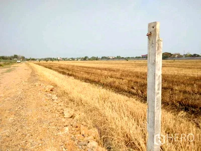 Land for sale Lam Luk Ka : Land 2970 sqw in Lam Luk Ka, Pathum Thani