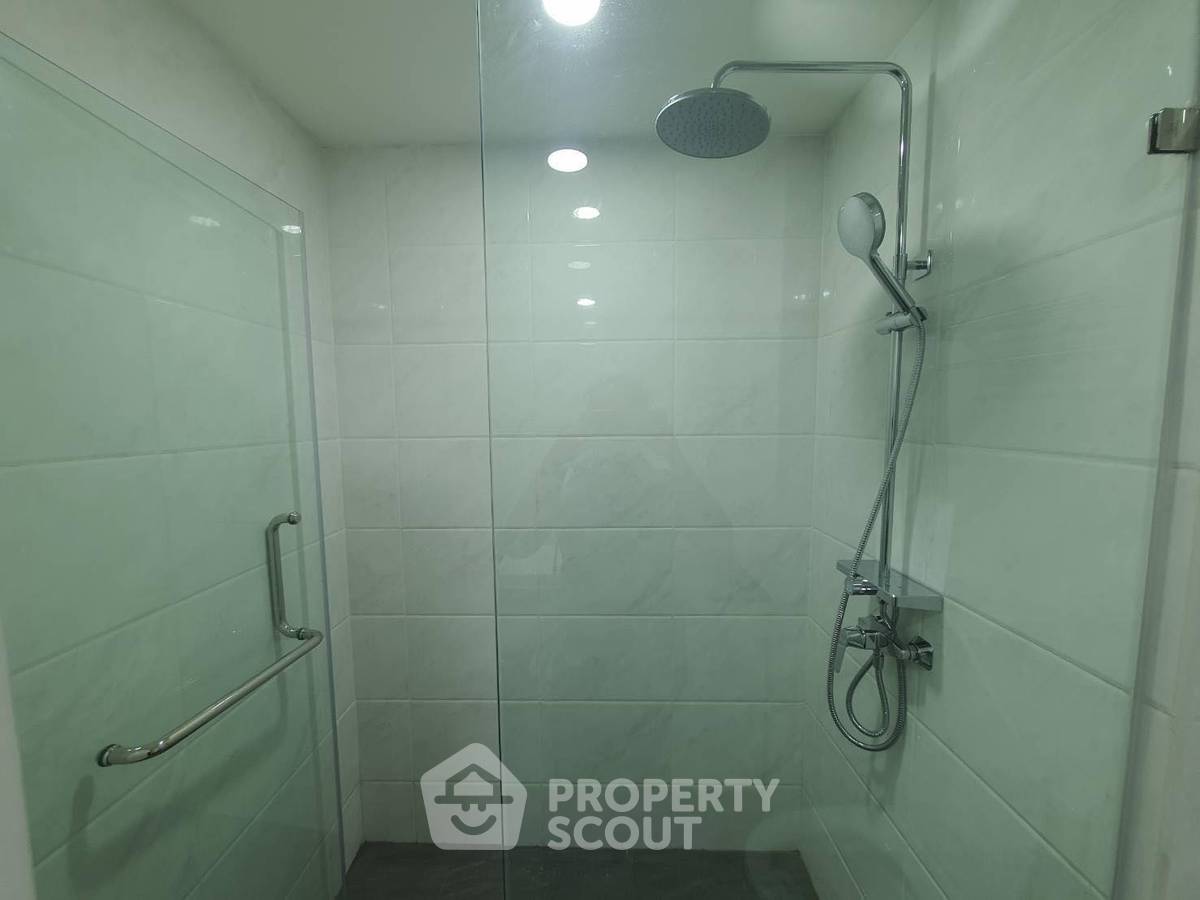รูป คอนโด 1 ห้องนอน View Talay 8 Condominium ใกล้หาดจอมเทียน (ID 3281936) - รูปที่ 4/19