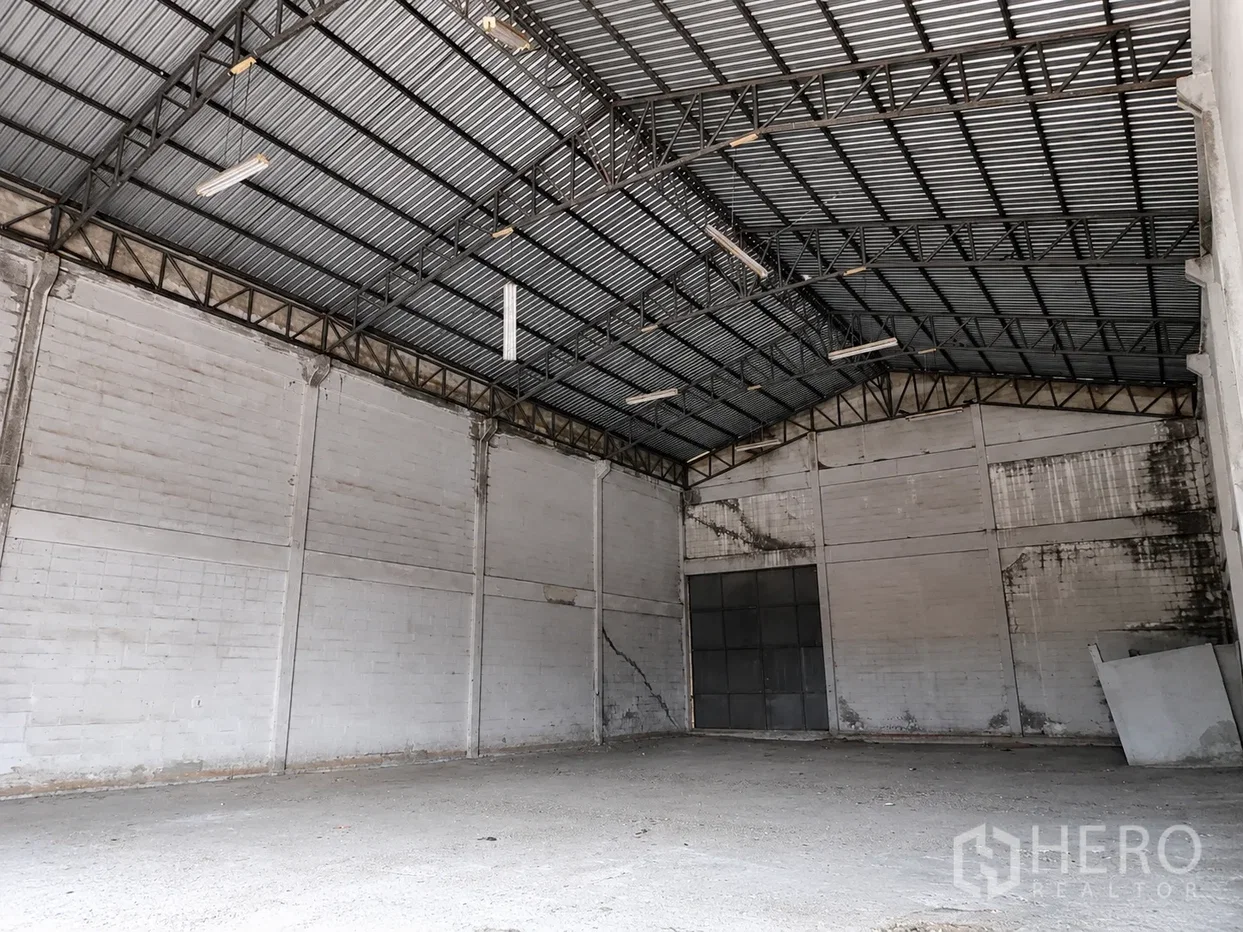 รูป ให้เช่า โรงงาน 375 ตรม ไทรน้อย นนทบุรี - รูปที่ 4/5